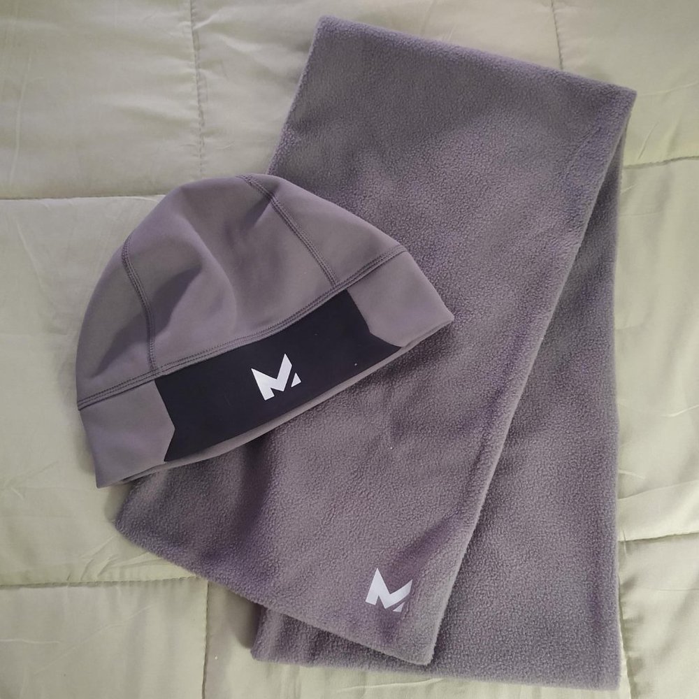 Mission Performance matching scarf and hat